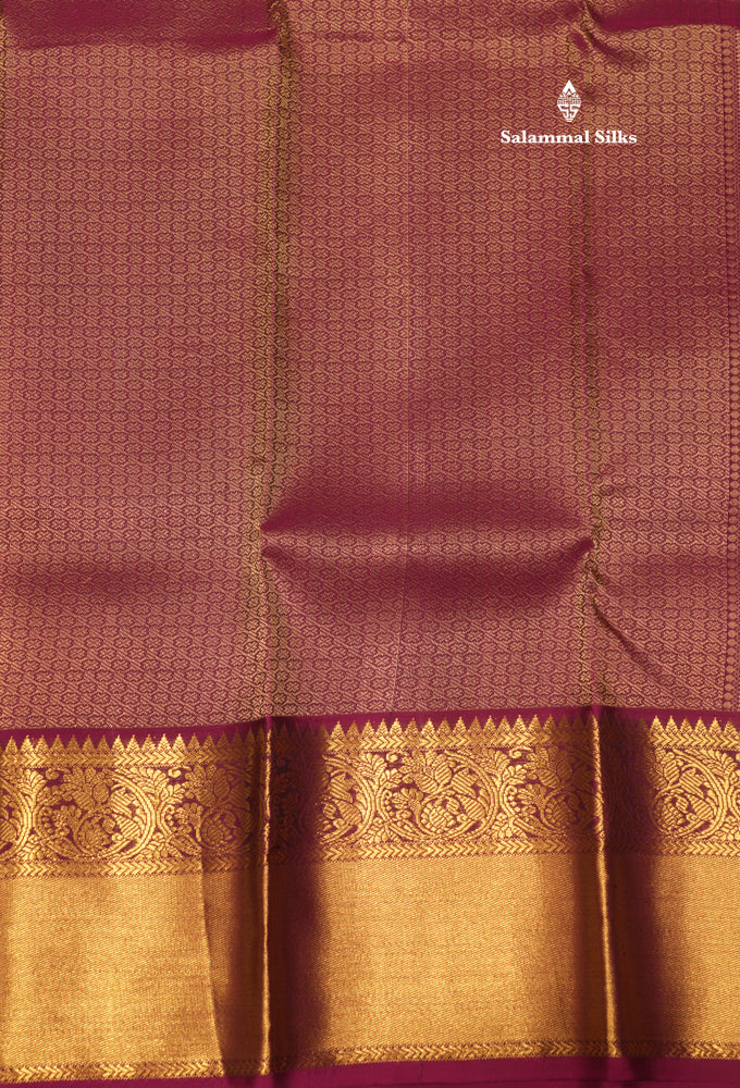 Korvai Light Green Colour Pure Kanjivaram Silk Saree With Contrast Magenta Border