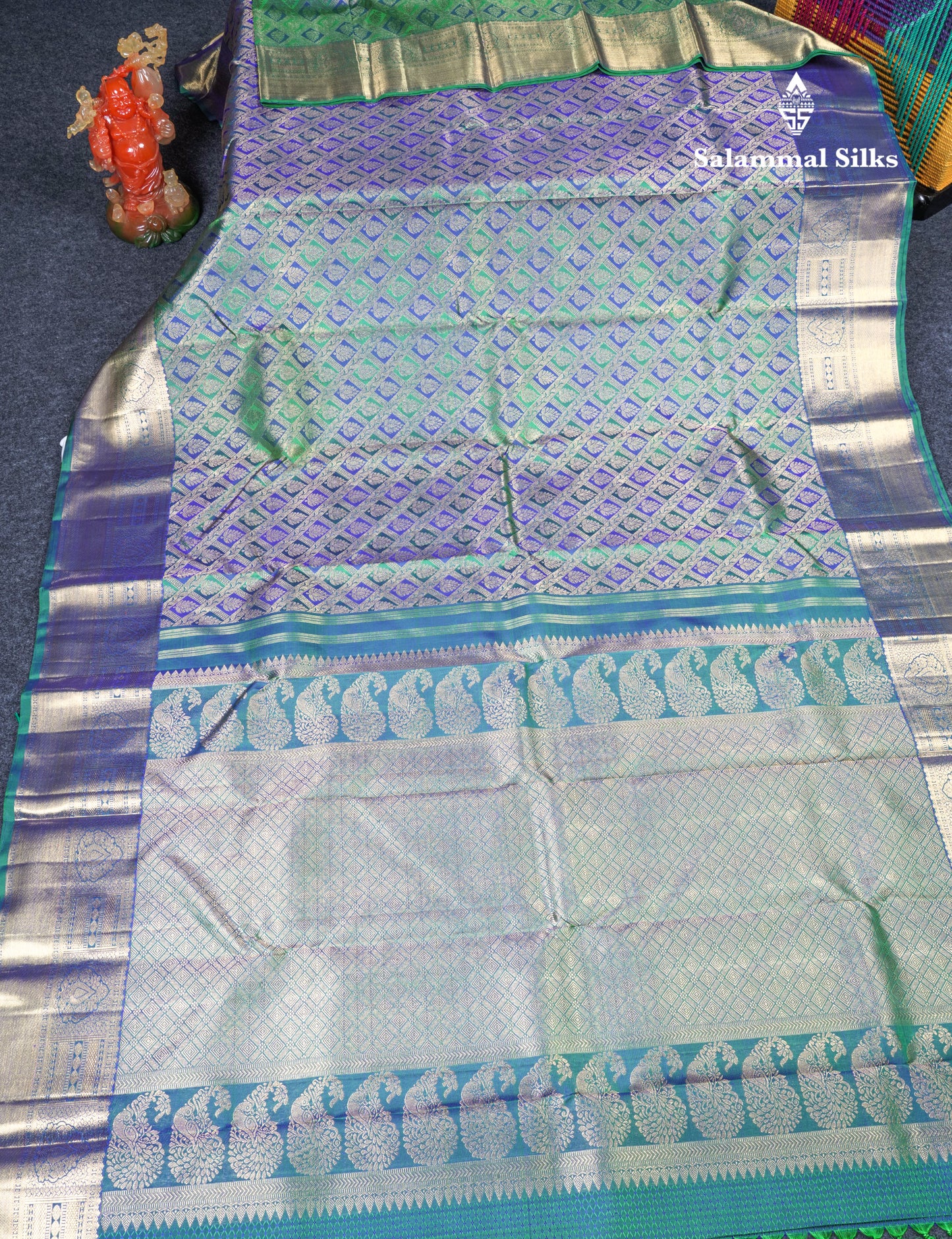 Beautiful Green And Peacock Blue Daimond Design Pure Kanjivaram Silk Saree Pure Zari with Blouse
