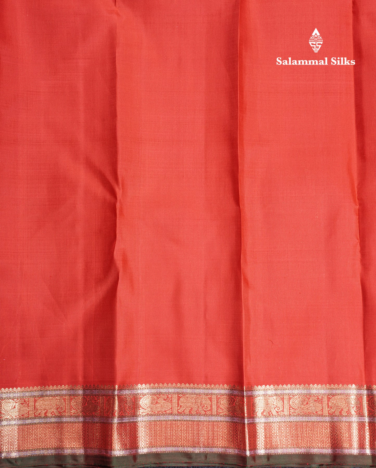 Red Beautiful Emboss Design Bridal Pure Kanjivaram Silk Saree Pure Zari with Traditional Zari Butta Border