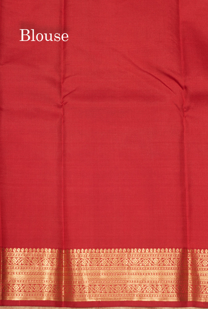 Maroon Colour Pure Kanjivaram Silk Saree With Small Gold Zari Border