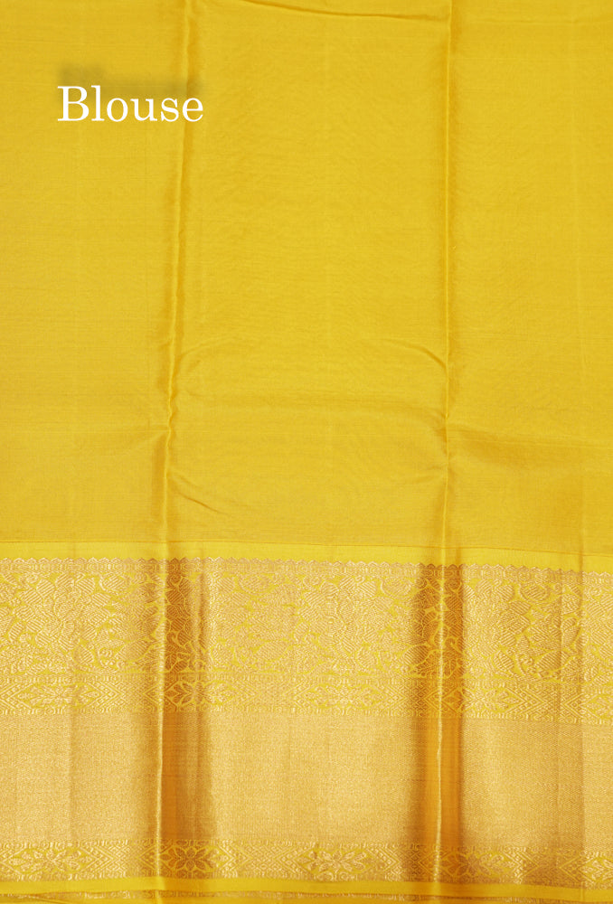 Maroon Colour Pure Kanjivaram Silk Saree With Contrast Yellow Border