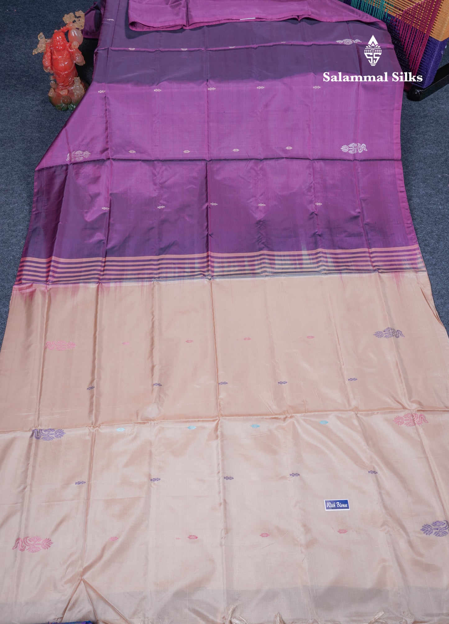 Violet Thread work Buttas Banana Pinth Saree (Vaazhainaar Pattu) With Contrast Sandal Blouse