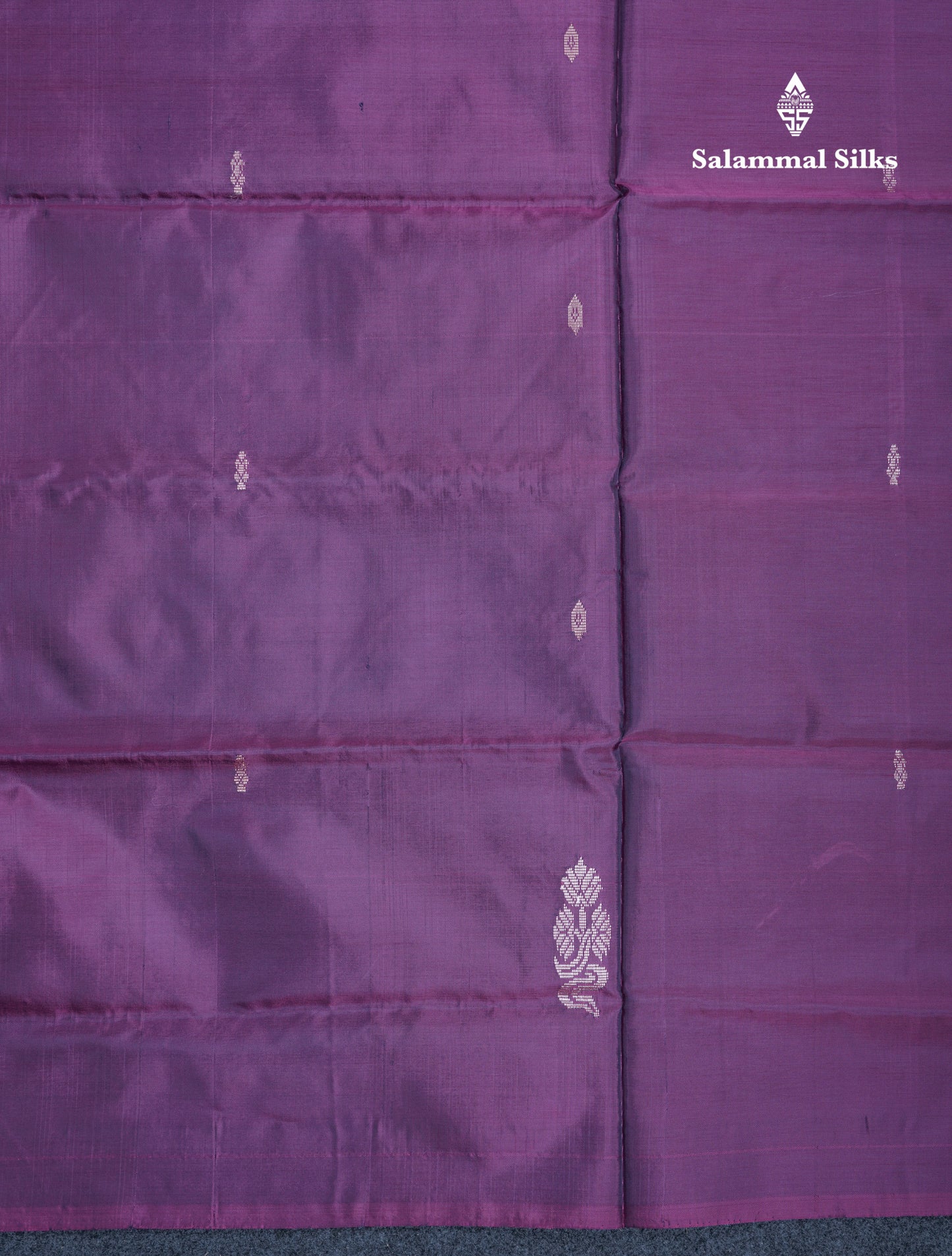 Violet Thread work Buttas Banana Pinth Saree (Vaazhainaar Pattu) With Contrast Sandal Blouse