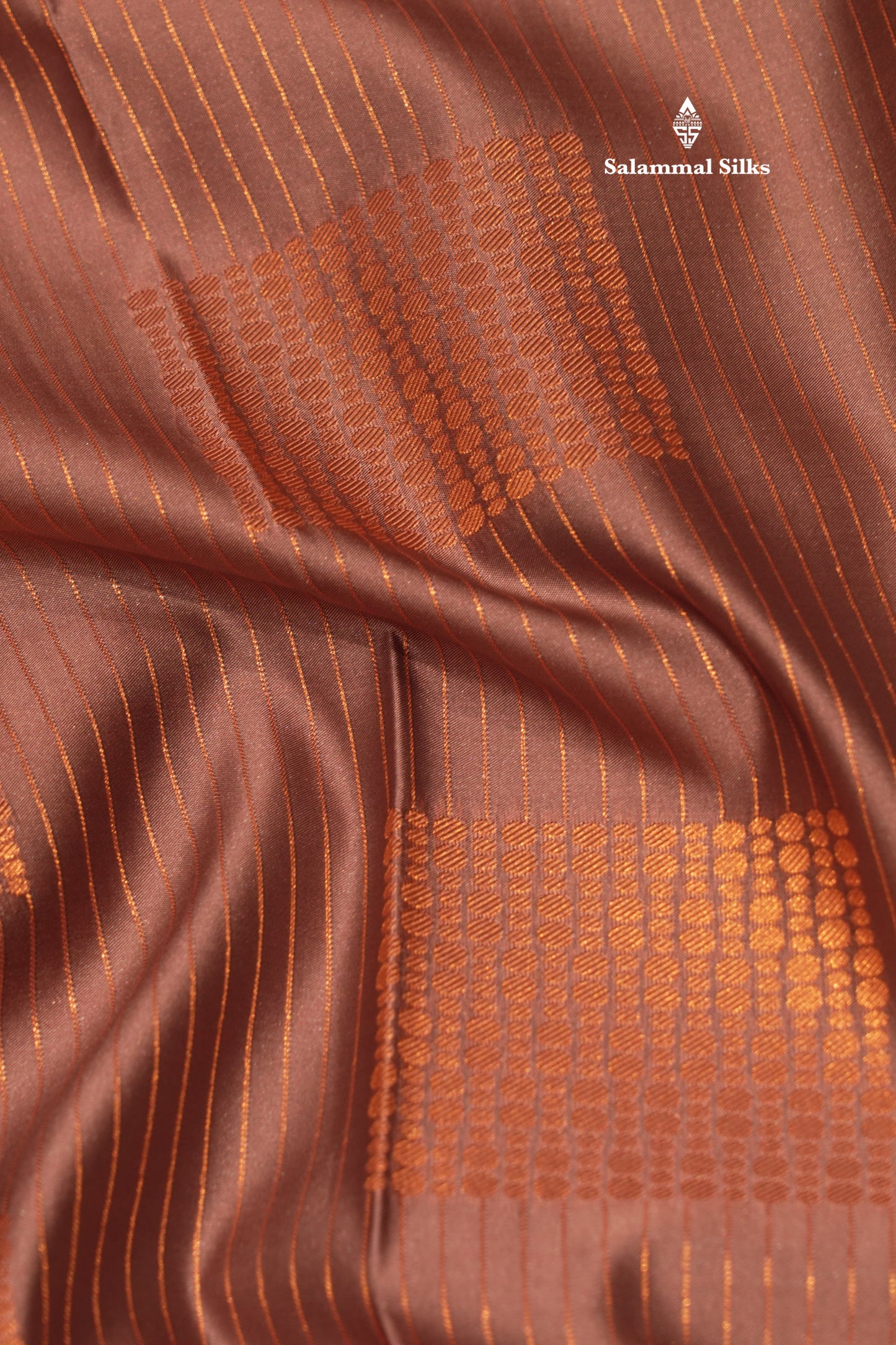 Light Chocolate Colour Semi Silk Saree With Contrast Bottle Green Border