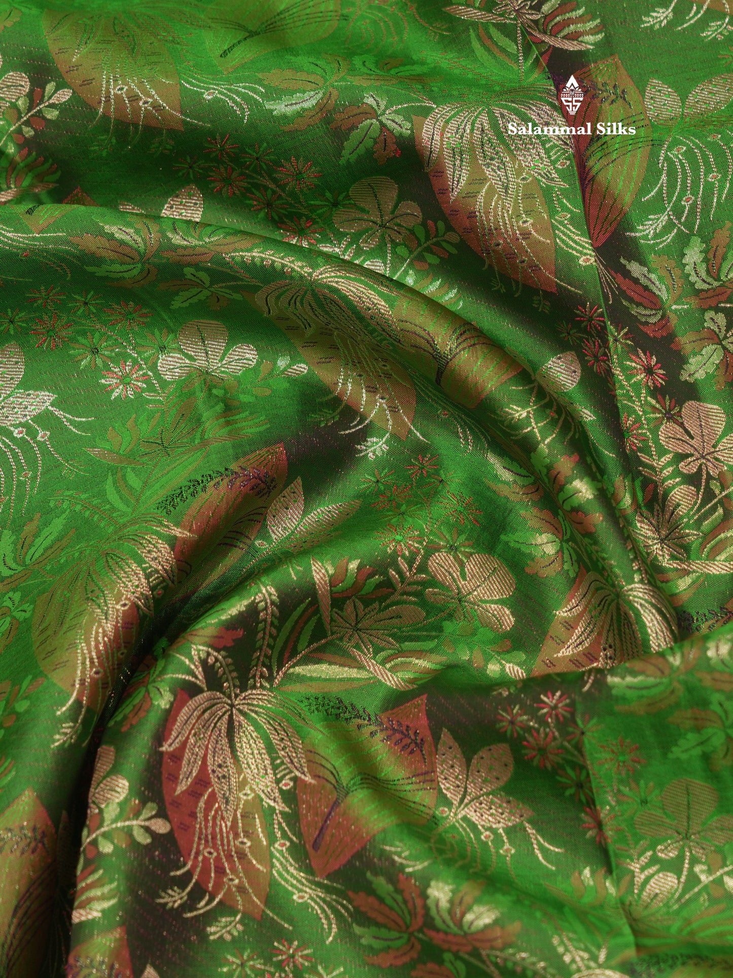 Green Colour Pure Kanjivaram Silk Saree With Onion Pink Border