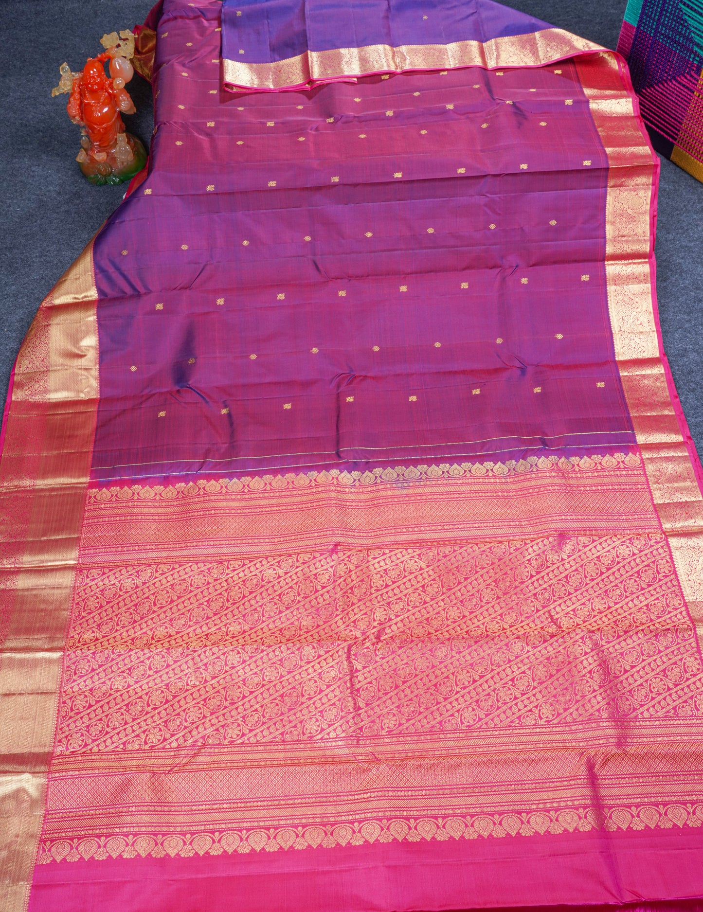 Dual Tone Purple Pure Kanjivaram Silk Saree With Contrast Pink Traditional Border