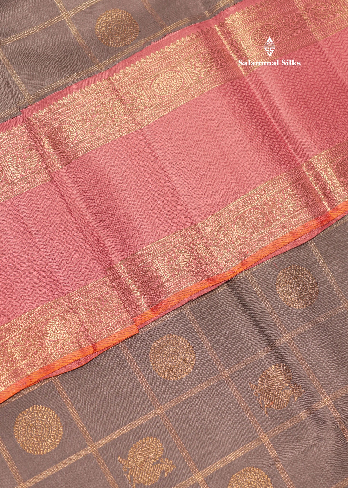 Kanjivaram Beautiful Grey Checks Mayil Chakkaram Traditional 3G Zari Pure Silk Saree With Baby Pink Border