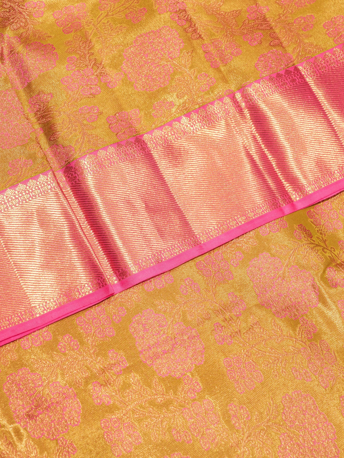 Kanjivaram Beautiful Manthulir Yellow Pure Silk Saree With Baby Pink Blouse