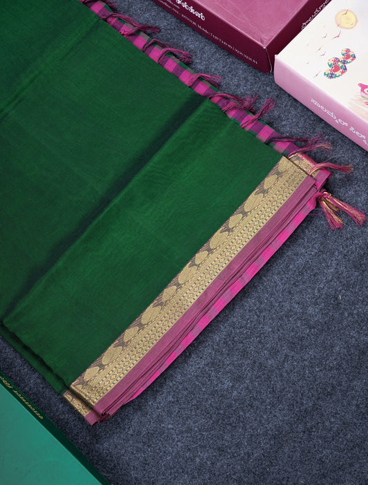Bottle Green Plain Pure Silk Cotton Saree With Contrast Paalum Pazham Checks Blouse