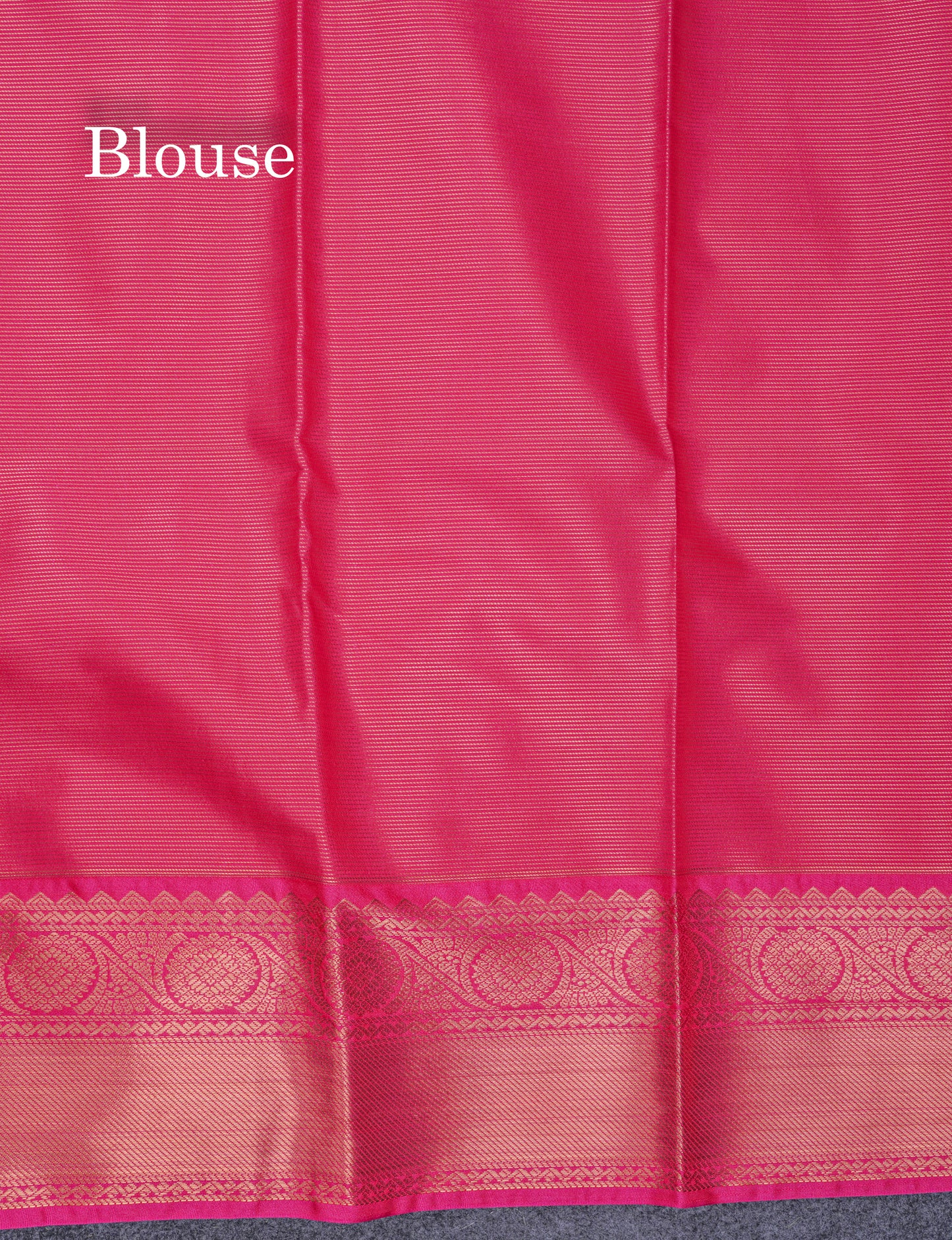 Beautiful Green Vaira Oosi Semi Silk Saree With Contrast Pink Border