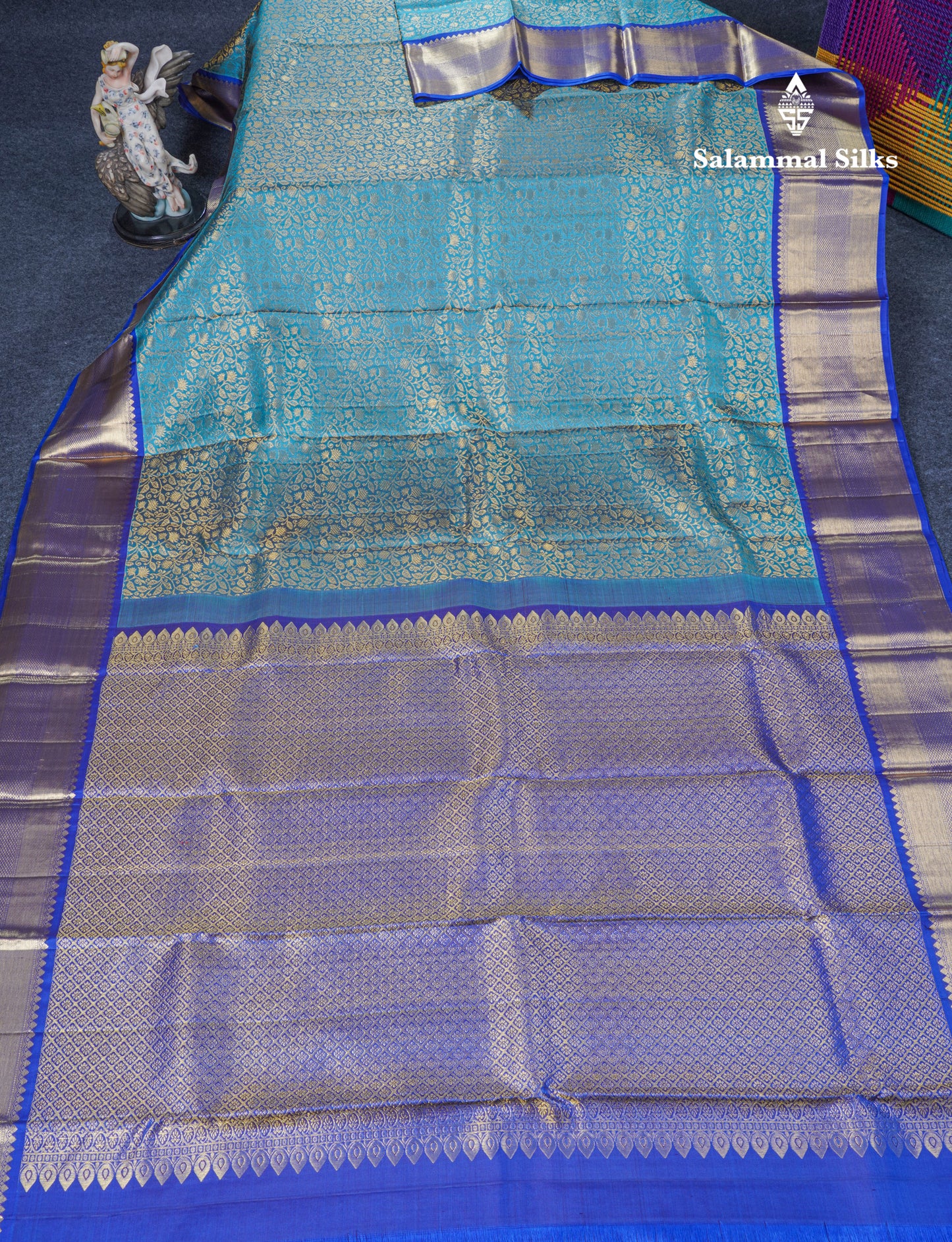 Ramar Blue Bridal Pure Kanjivaram Silk Saree With Contrast Royal Blue Border