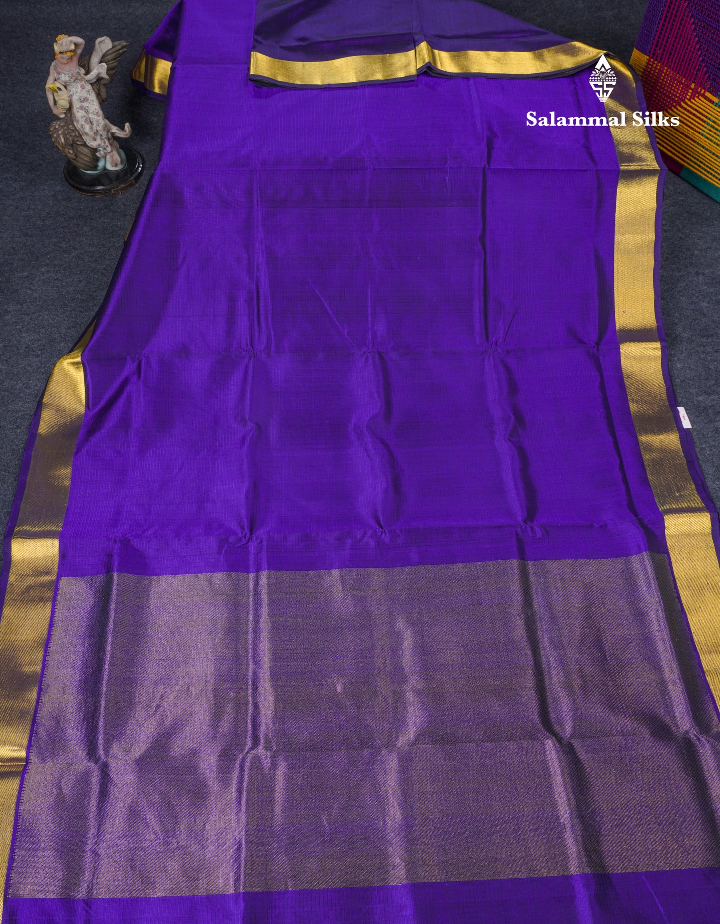 Violet Colour Pure Silk Cotton Saree With Gold Zari Border
