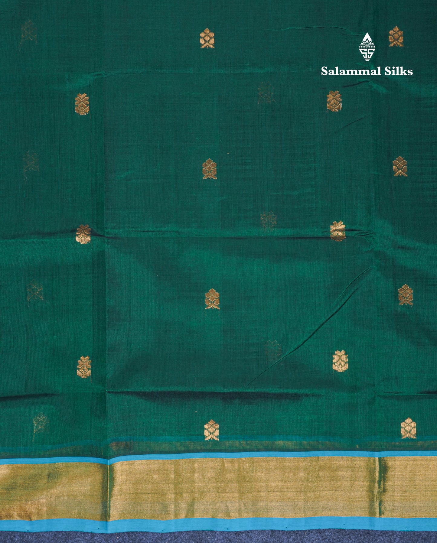 Bottle Green Pure Silk Cotton Saree With Contrast Sky Blue Blouse