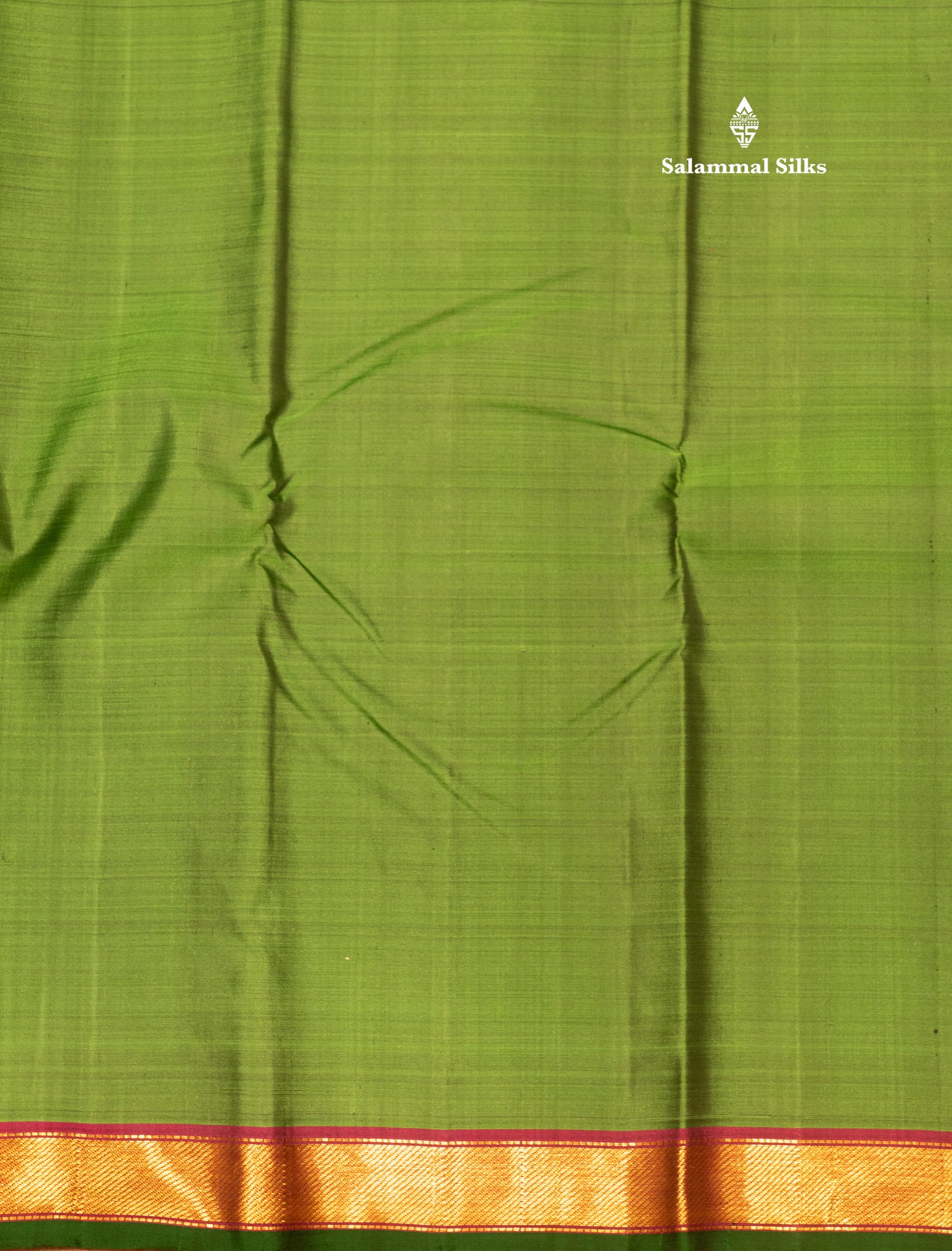 Kanjivaram Beautiful Green Plain Pure Silk Saree With Small Magenta Border