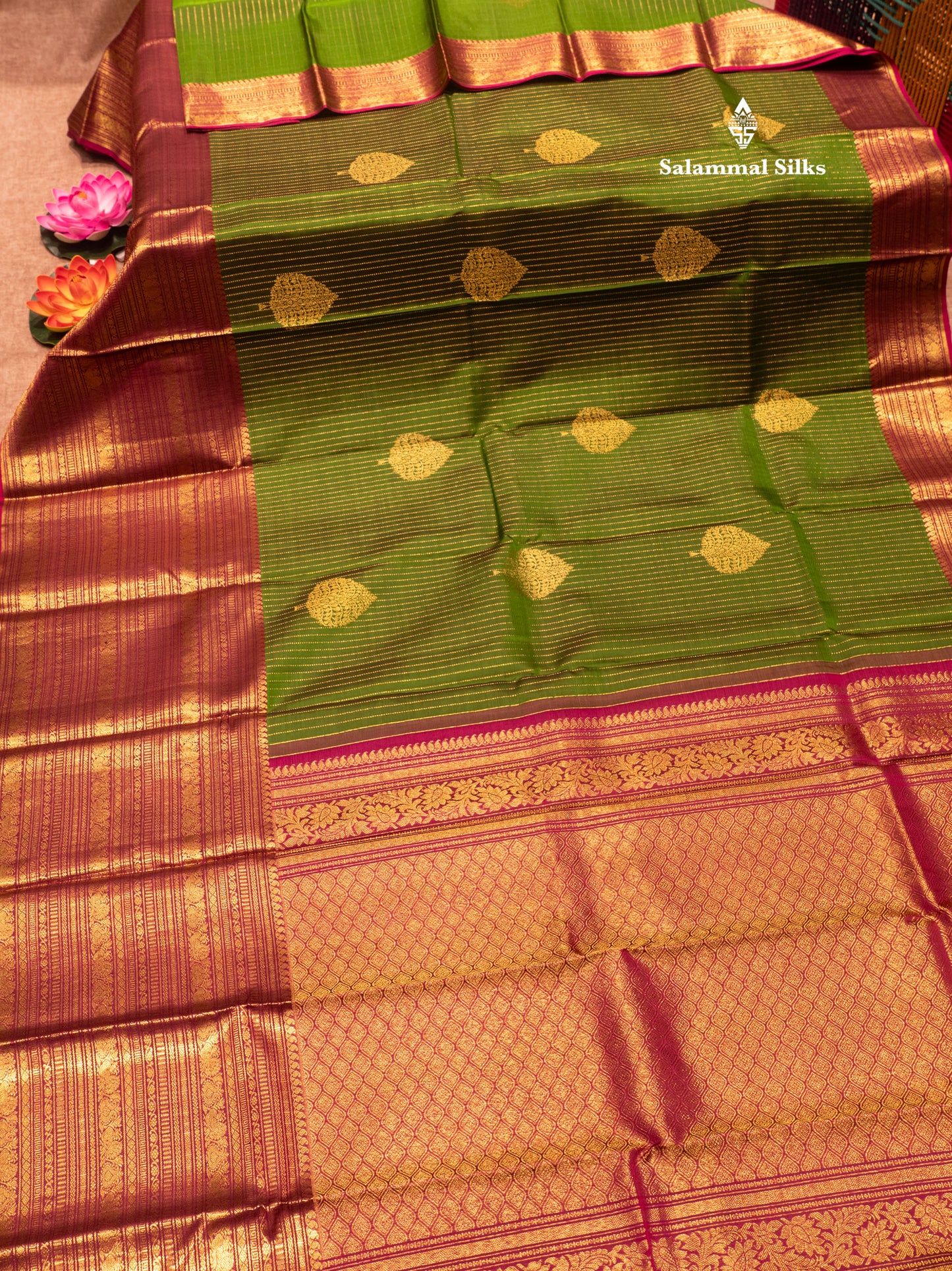 Kanjivaram Beautiful Green Pure Silk Saree With Arakku Colour Long Border