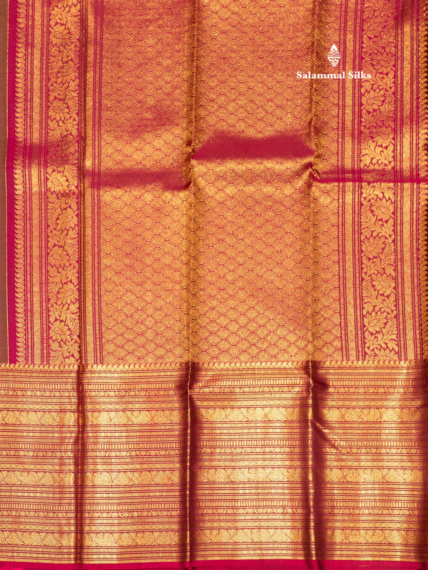 Kanjivaram Beautiful Green Pure Silk Saree With Arakku Colour Long Border
