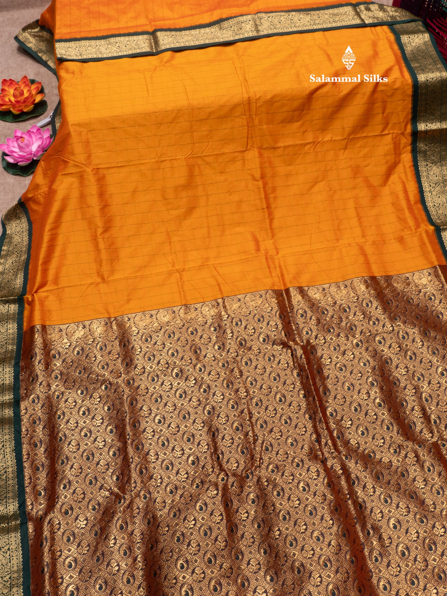 9 Yards Semi Silk Saree Army Green Colour with Pink Border