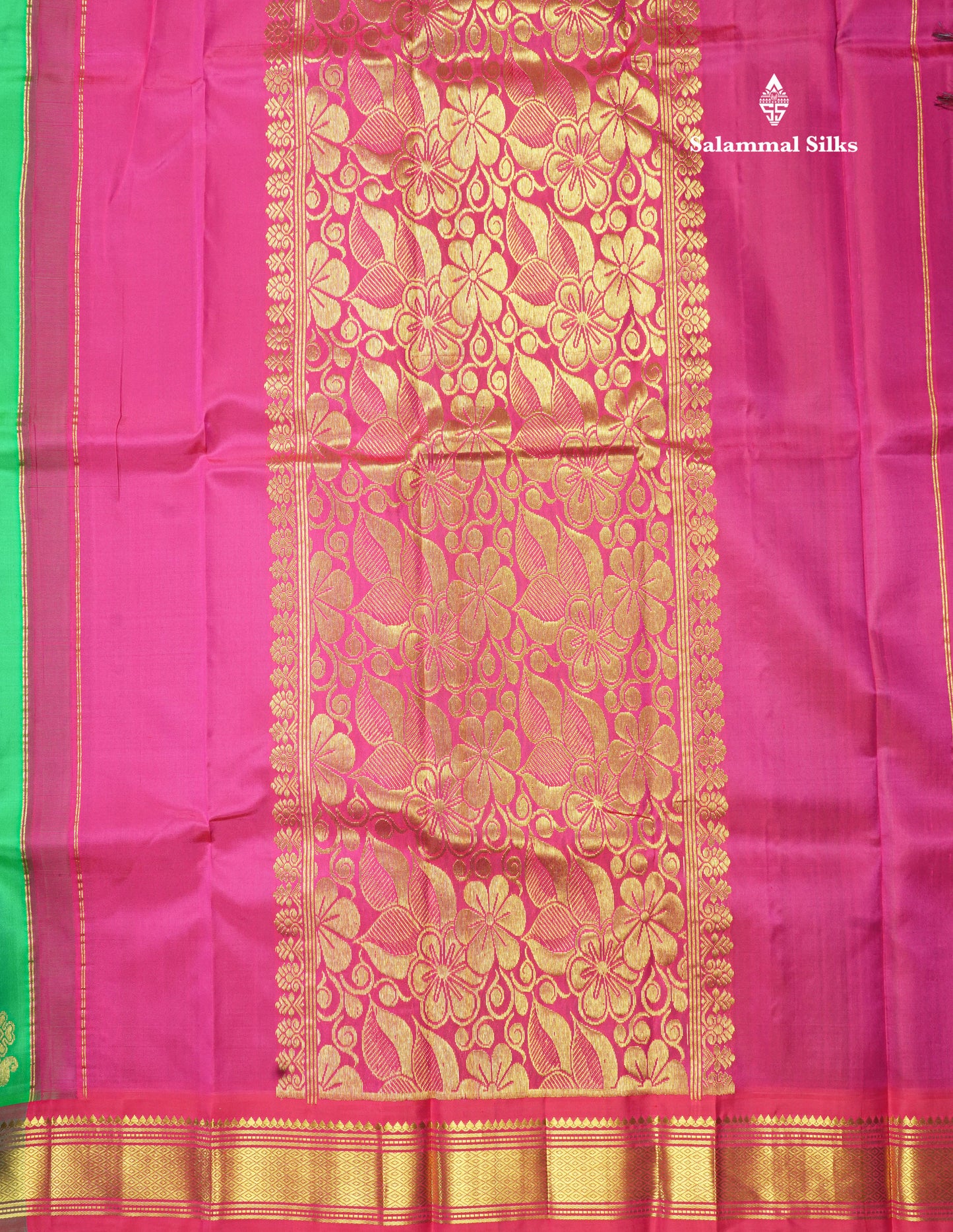 Light Green Pure Kanjivaram Silk Saree With One Side Traditional Border