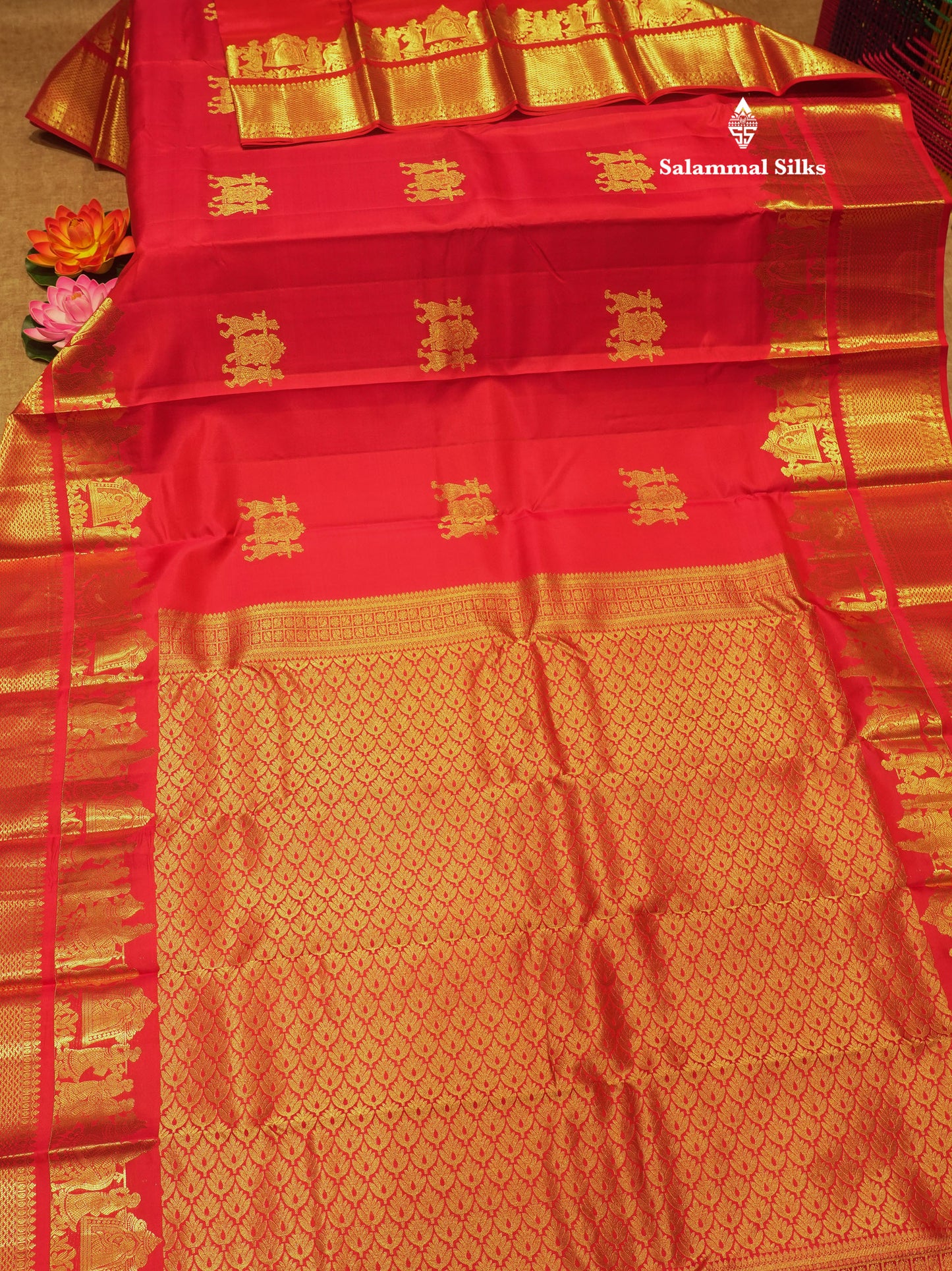 Ash Colour Pure Kanjivaram Silk Saree with Pallakku Border