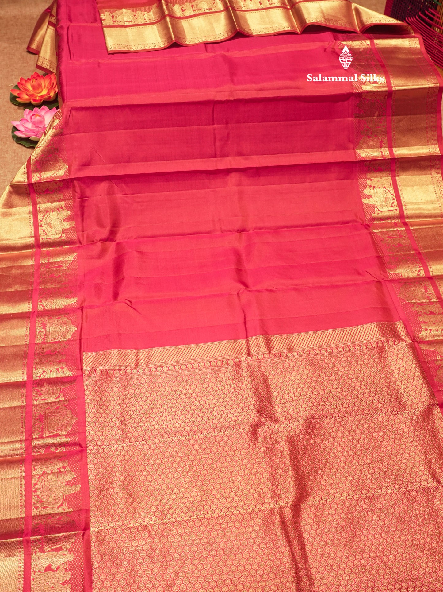 Royal Blue Colour Pure Kanjivaram Silk Saree with Pallakku Border
