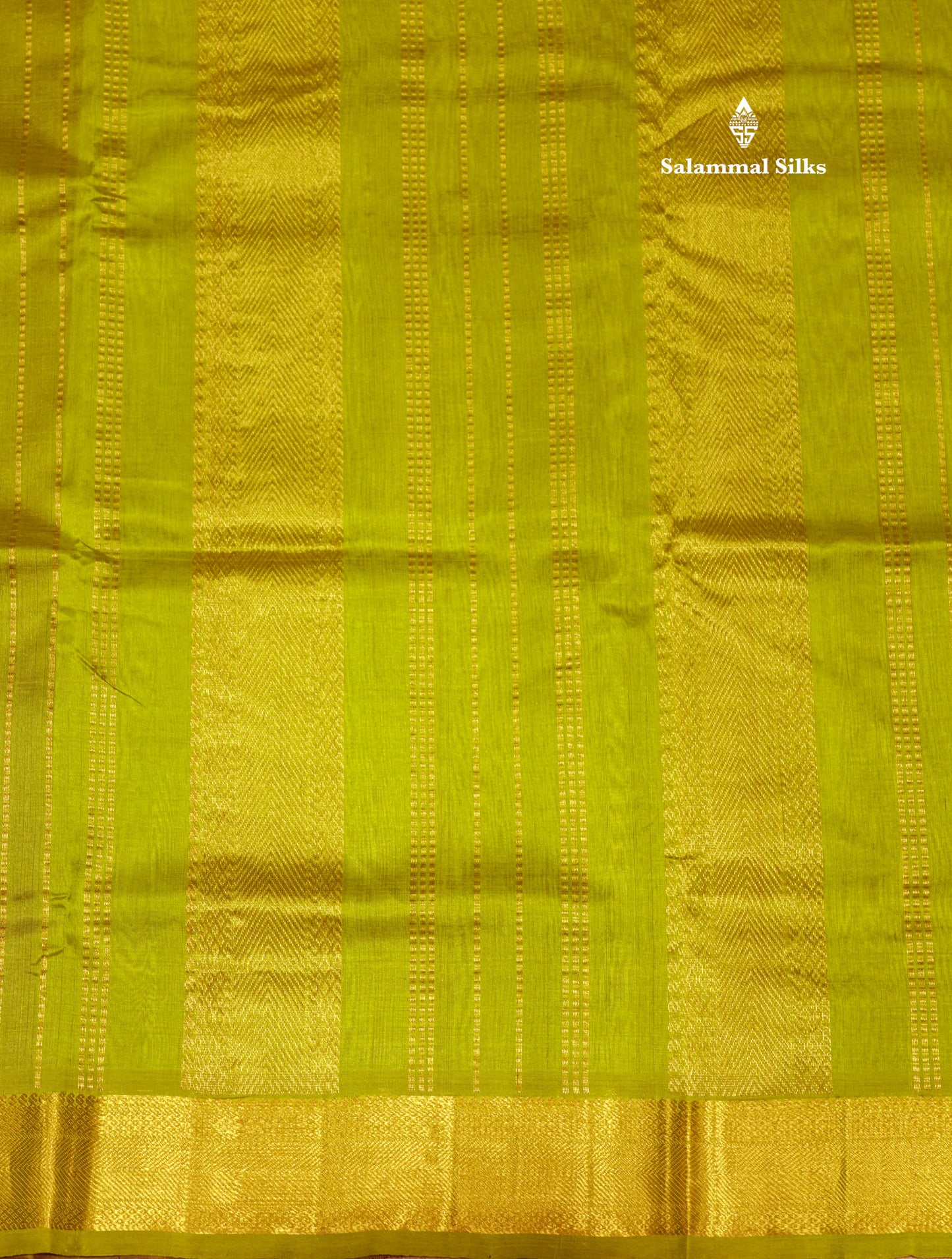 Lakshadeepam Violet Colour Pure Silk Cotton Saree With Contrast Parrot Green Border