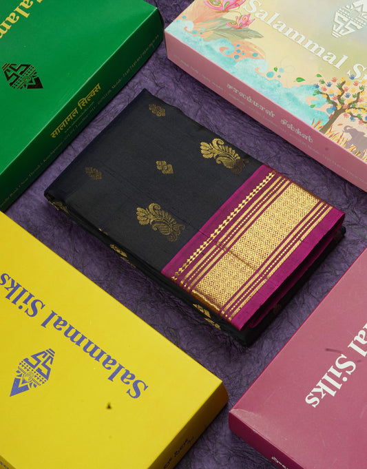 Navy Blue Pure Kanjivaram Silk Saree With One Side Traditional Border