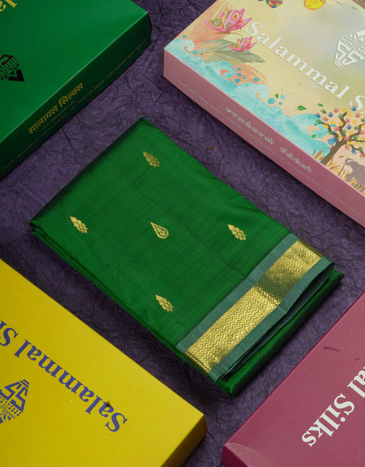 Bottle Green Pure Kanjivaram Silk Saree With Small One Side Contrast Grey Border