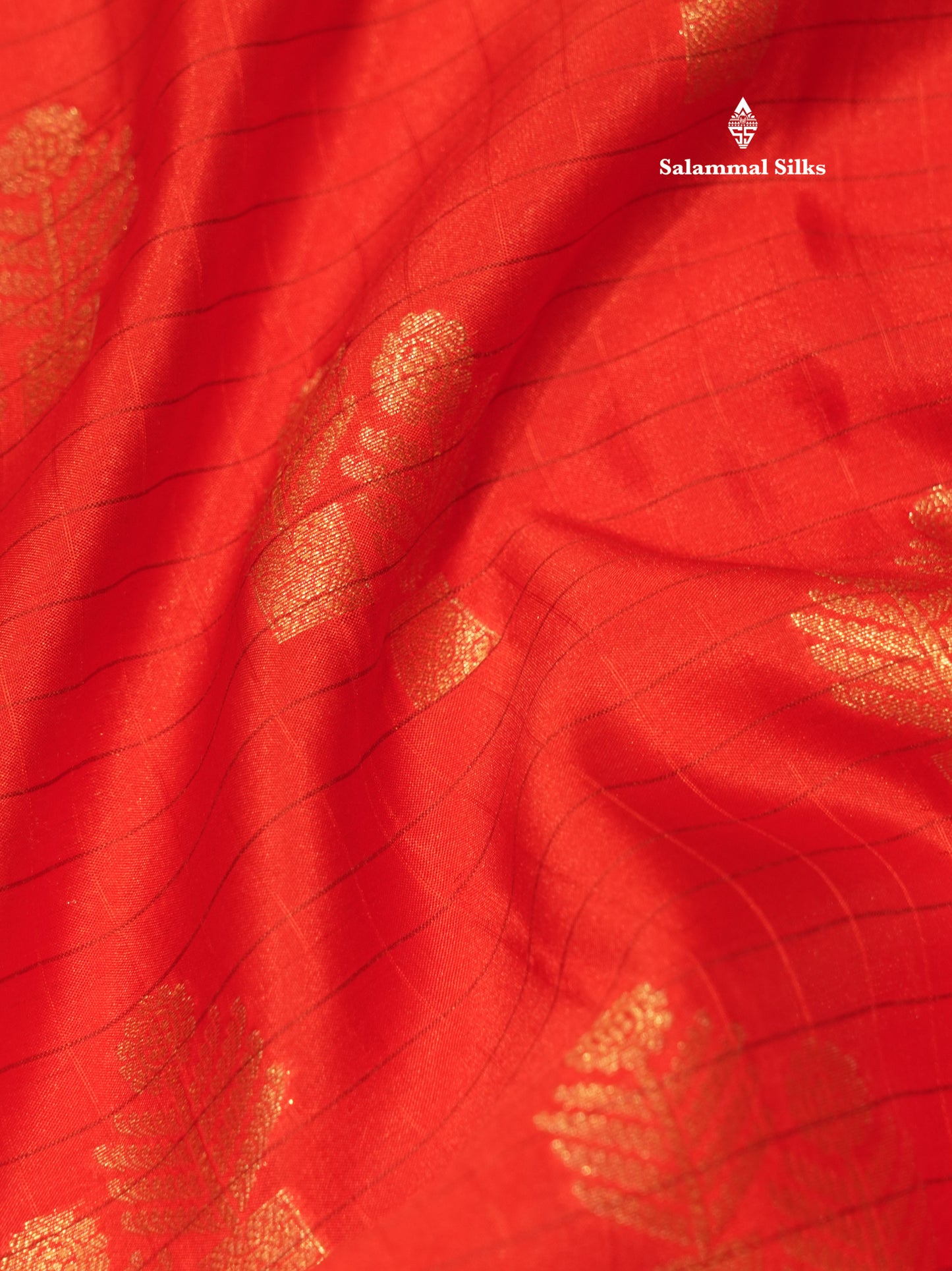 Chilly Red Colour Semi Silk Saree With Contrast Peacock Green Border