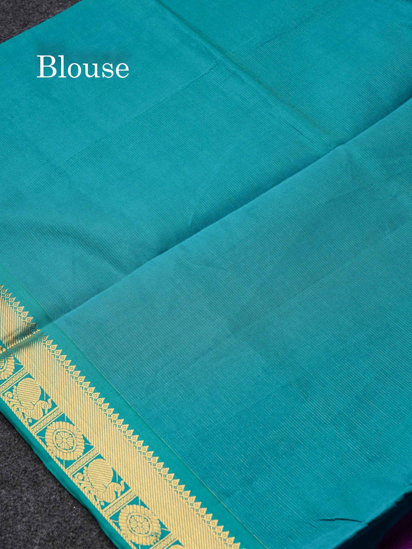 Beautiful Dark Olive Green Vaira Oosi Lines Semi Silk Cotton Saree With Contrast Dual Tone Pink Blouse