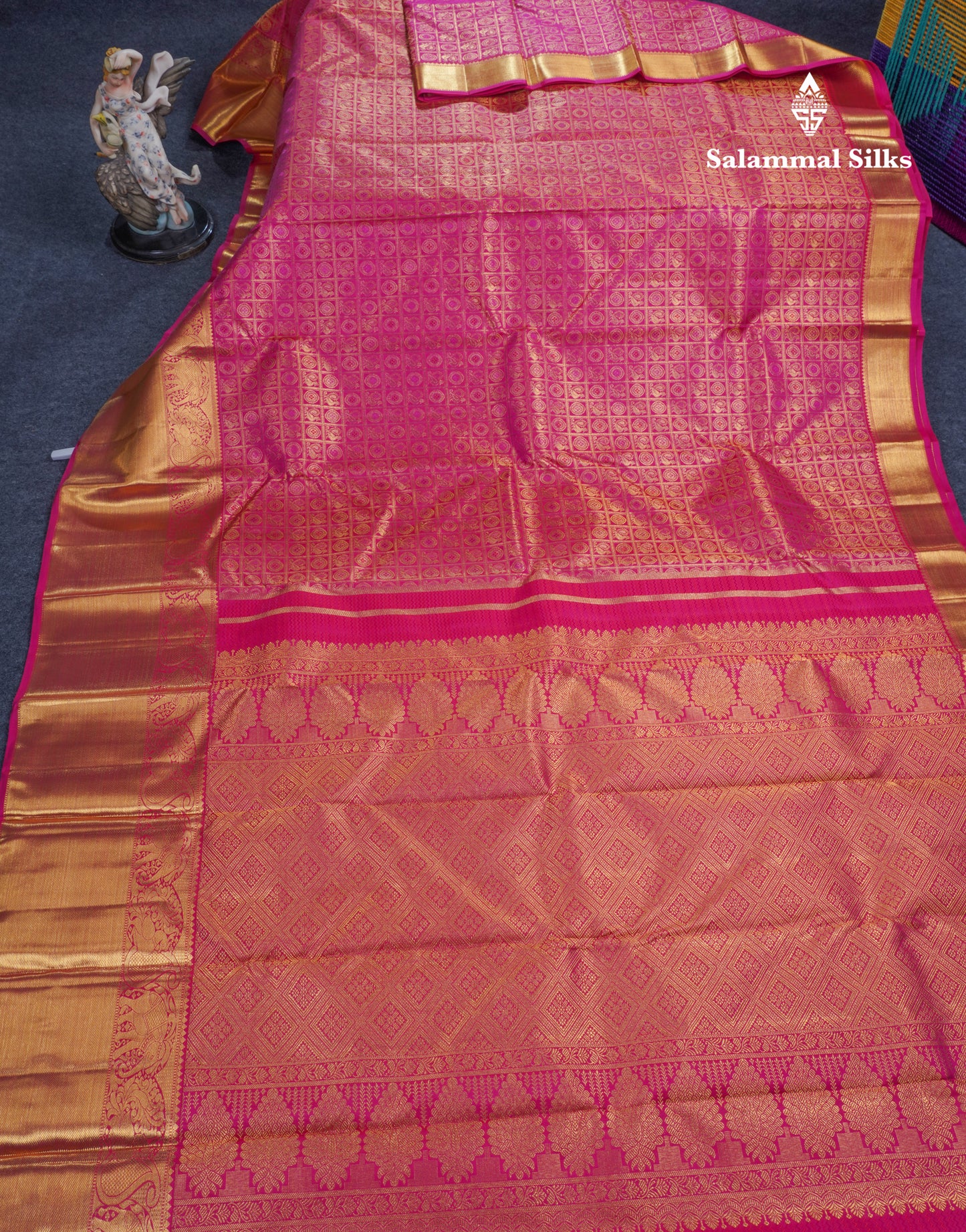 Magenta Pink Checks With Traditional Butta Pure Kanjivaram Silk Saree with Long Border