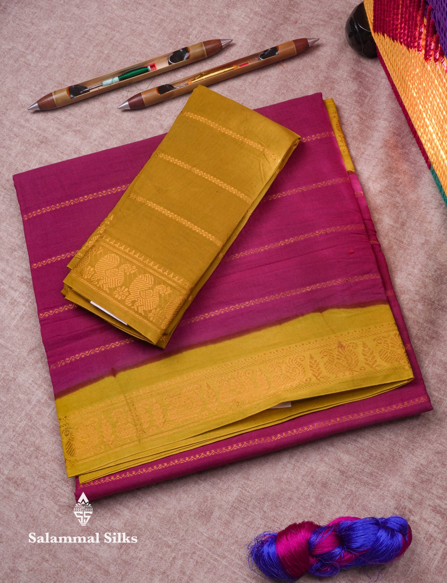 Beautiful Half White Pure Sungudi Cotton Saree With Contrast Reddish Pink Border