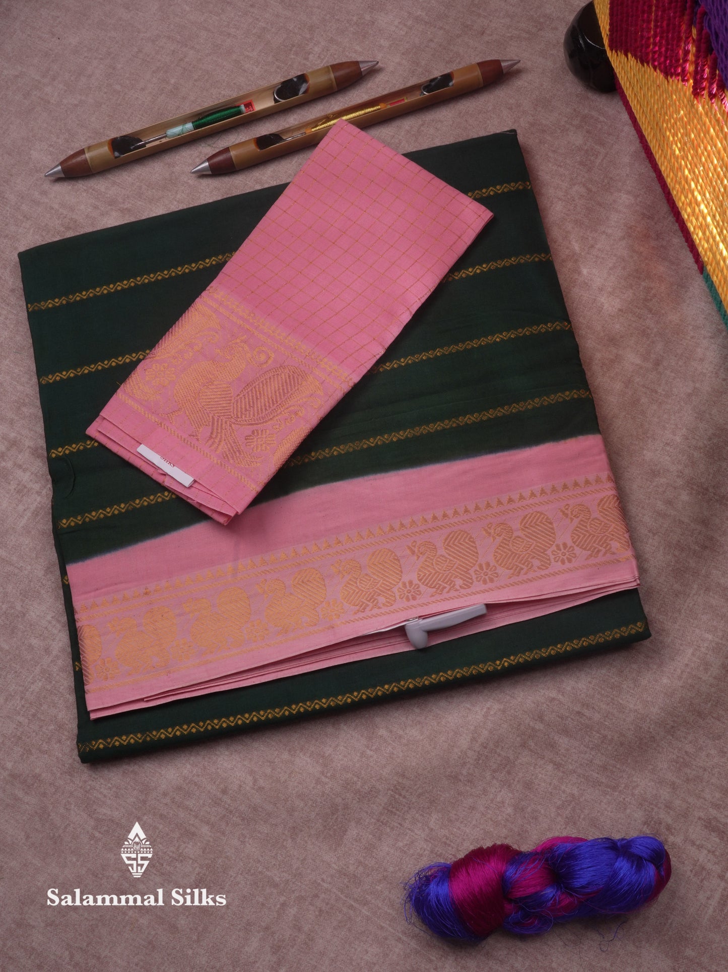 Beautiful Half White Pure Sungudi Cotton Saree With Contrast Reddish Pink Border