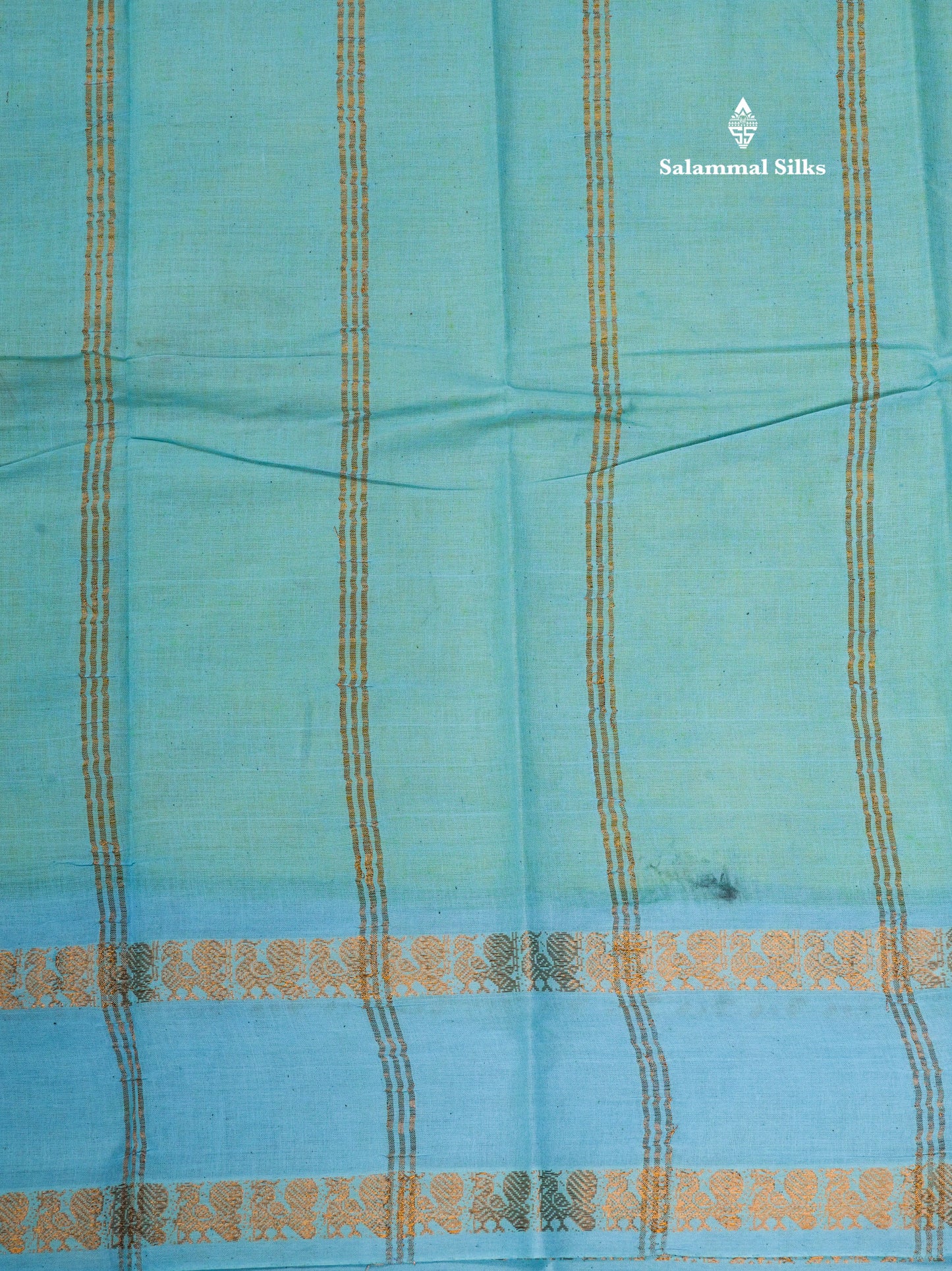 Reddish Pink Pure Sungudi Cotton Saree With Contrast Sapphire Green Gap Border
