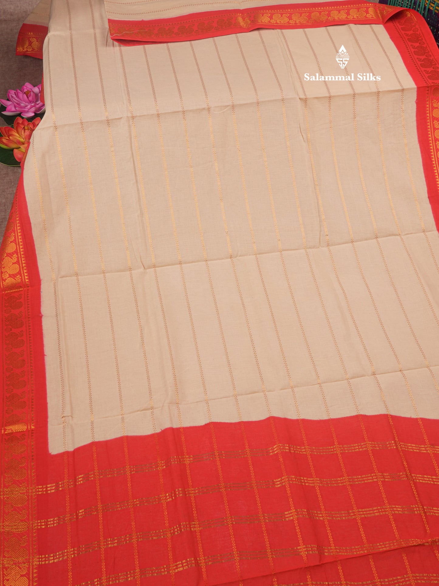 Beautiful Half White Pure Sungudi Cotton Saree With Contrast Reddish Pink Border