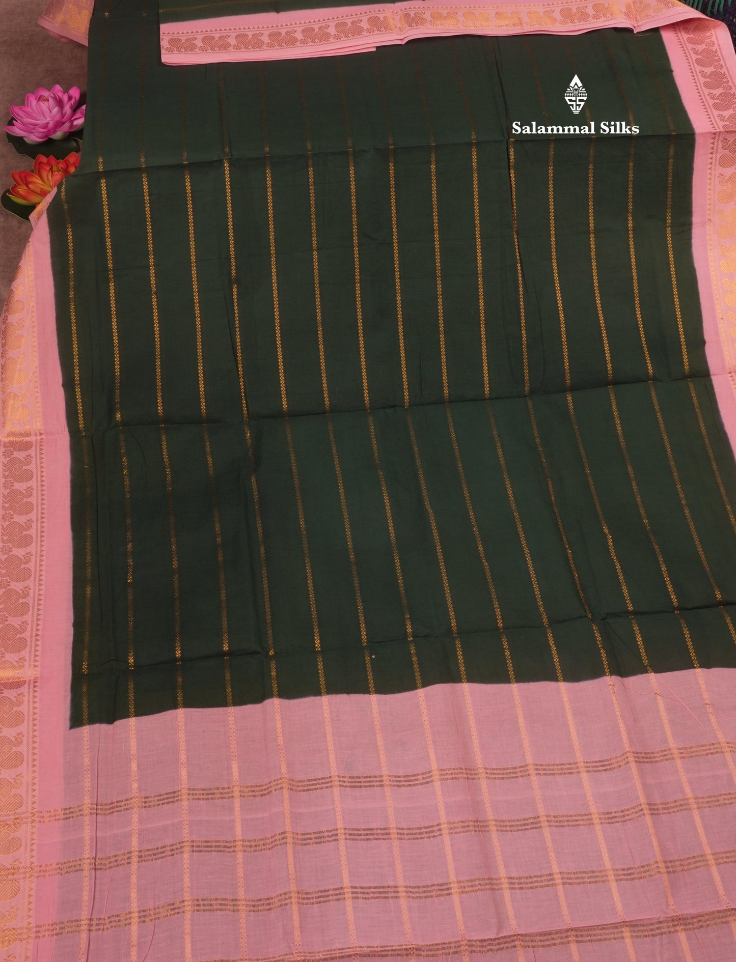 Beautiful Half White Pure Sungudi Cotton Saree With Contrast Reddish Pink Border