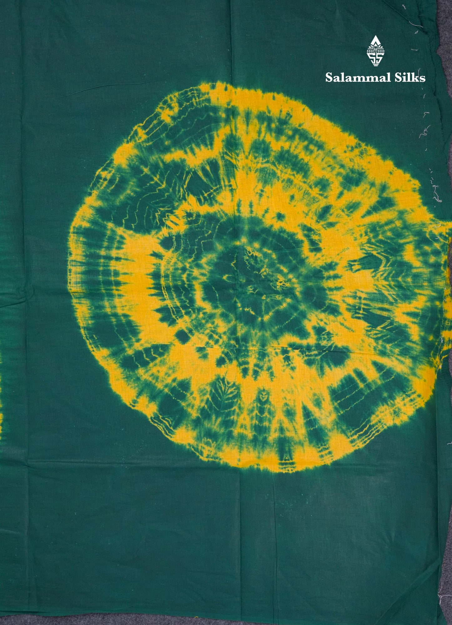 Yellow & Green Batik Print Sungudi Pure Cotton Saree With Contrast Bottle Green Blouse