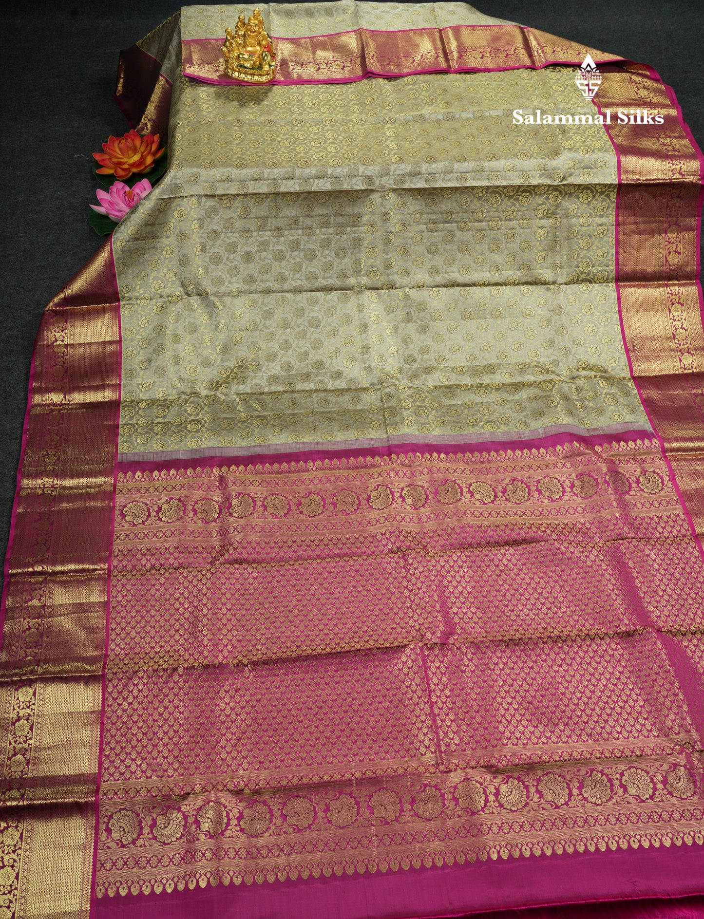 Light Grey Bridal Pure Kanjivaram Silk Saree With Contrast Magenta Border