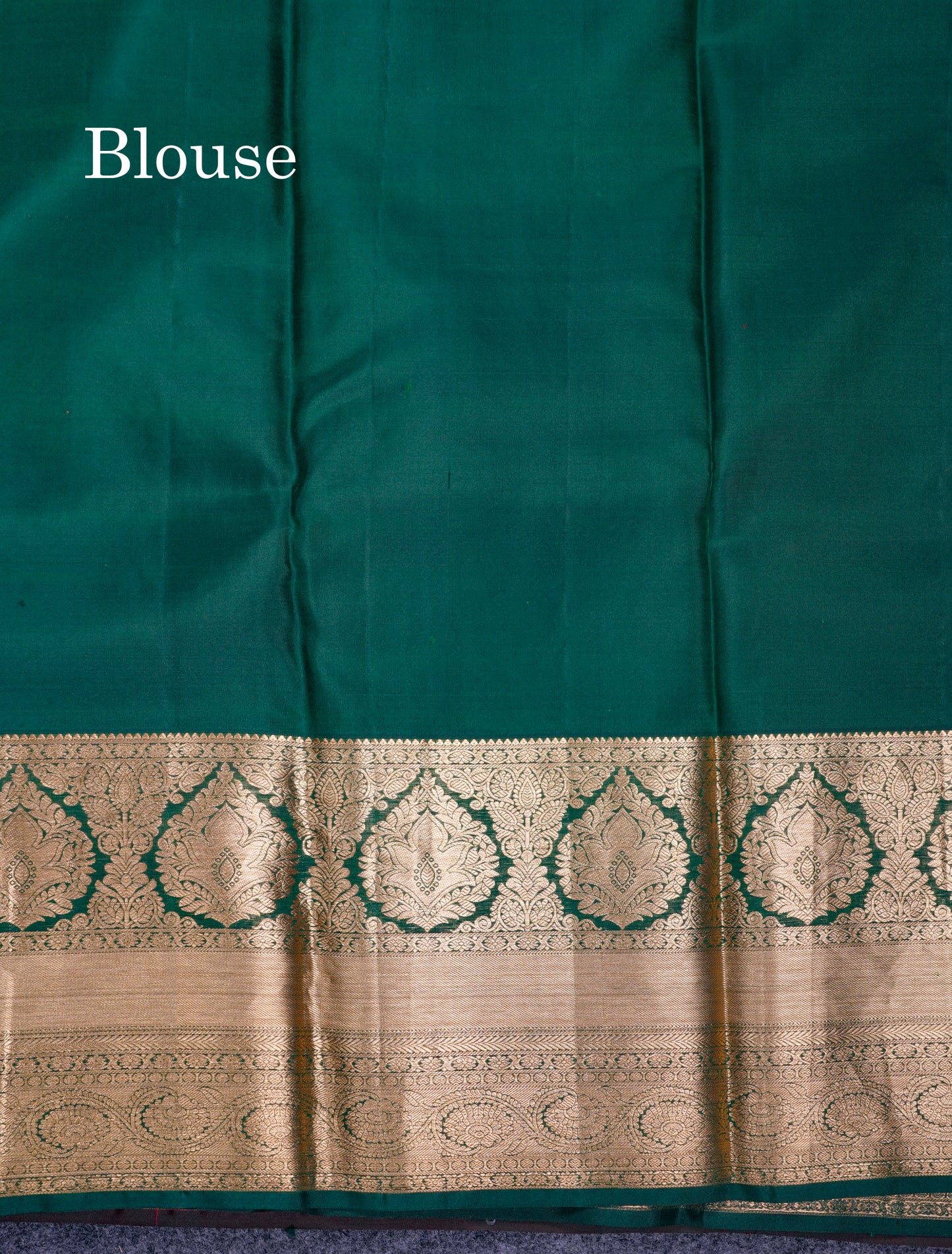 Beautiful Chilly Red Bridal Pure Kanjivaram Silk Saree With Traditional Evening Morning Border