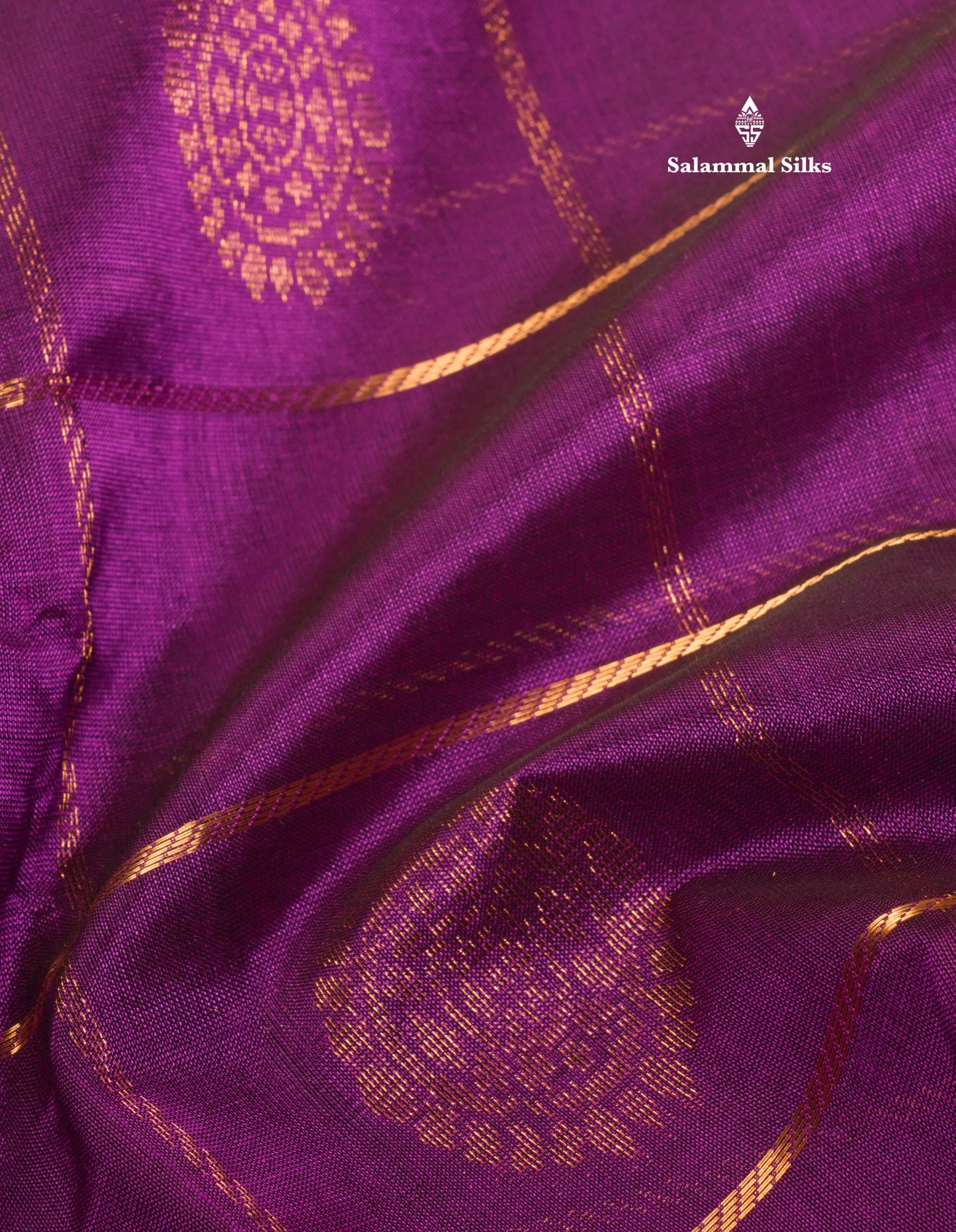 Beautiful Violet Mayil Chakram Pure Silk Cotton Saree With Traditional Border