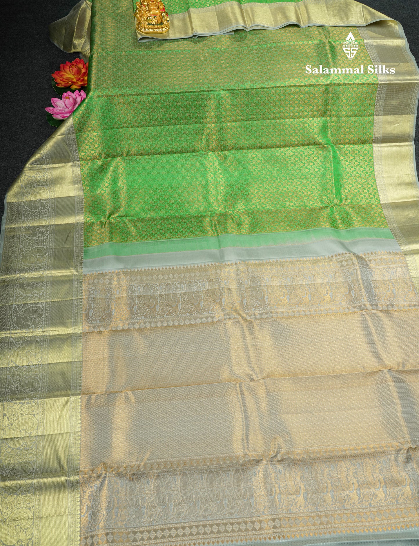 Light Green Bridal Pure Kanjivaram Silk Saree With Contrast Grey Border