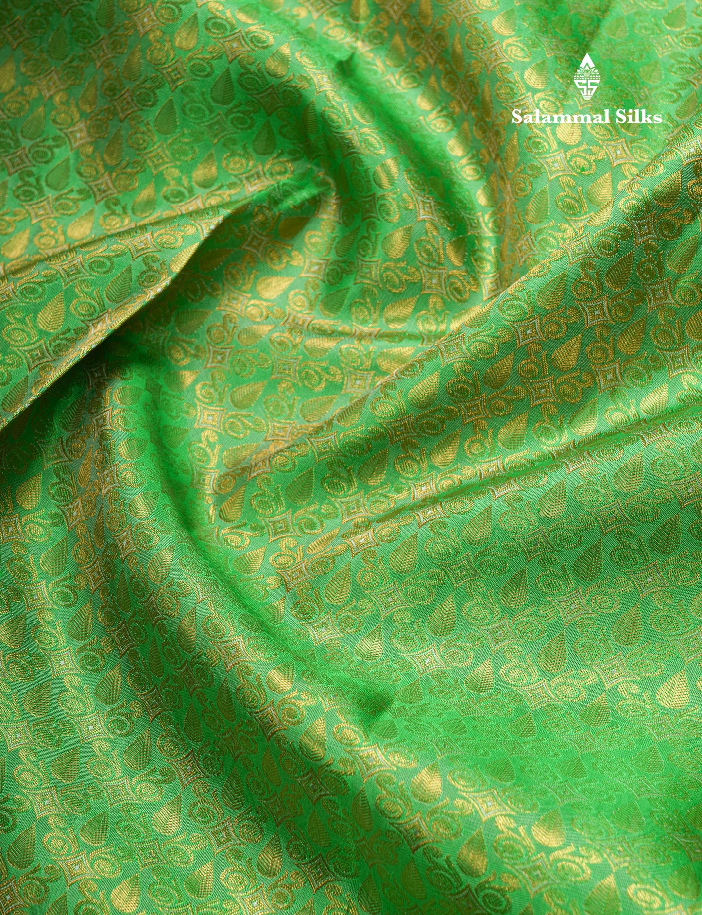Light Green Bridal Pure Kanjivaram Silk Saree With Contrast Grey Border
