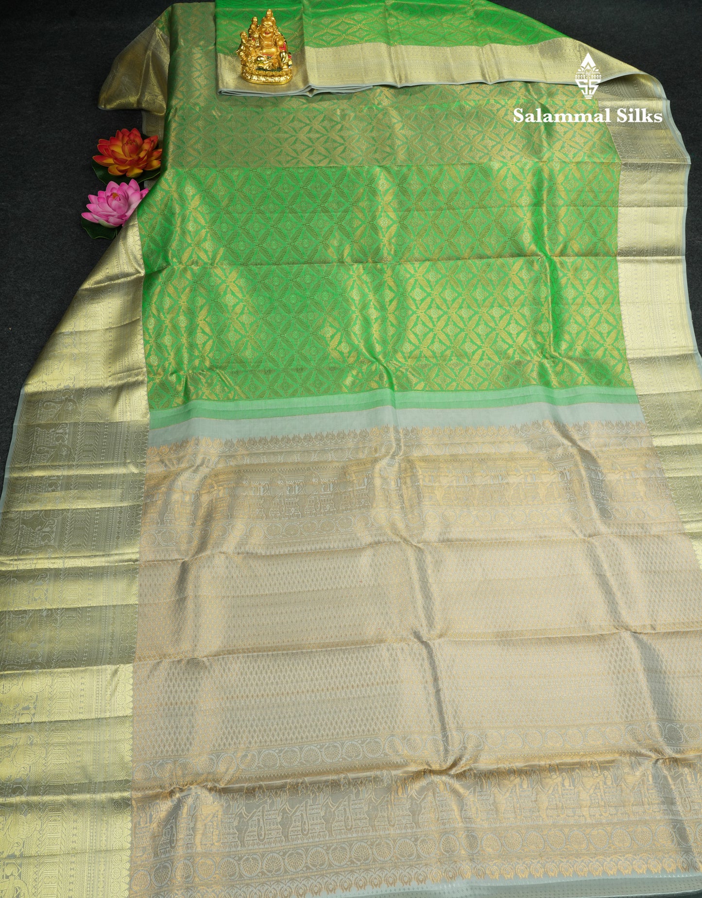 Light Green Bridal Pure Kanjivaram Silk Saree With Contrast Grey Border