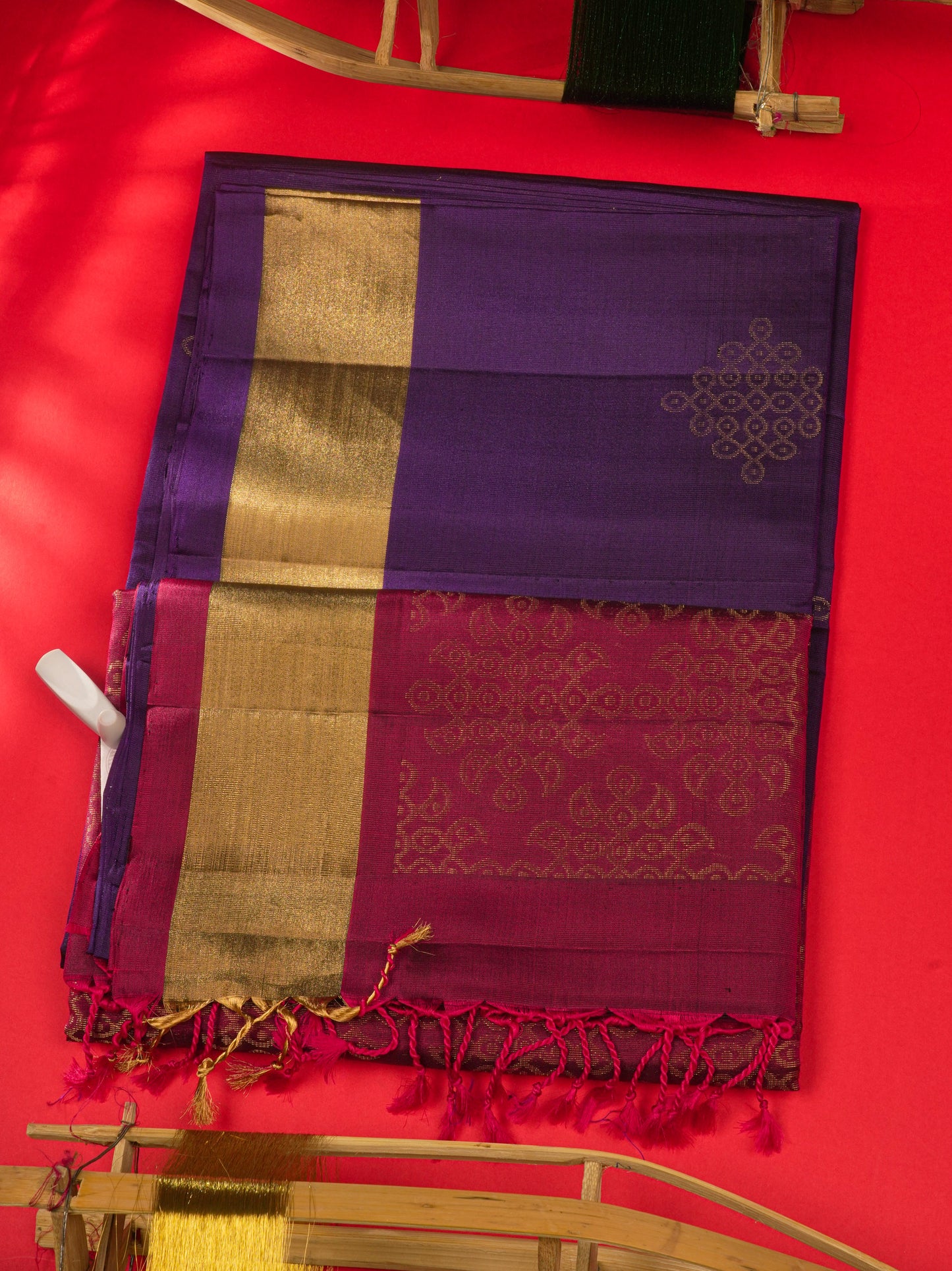 Maroon Kolam Design Kanjivaram Pure Soft Silk Saree With Gold Zari Border