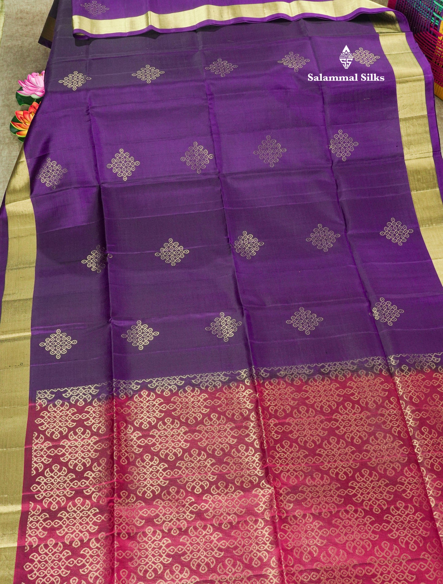 Maroon Kolam Design Kanjivaram Pure Soft Silk Saree With Gold Zari Border