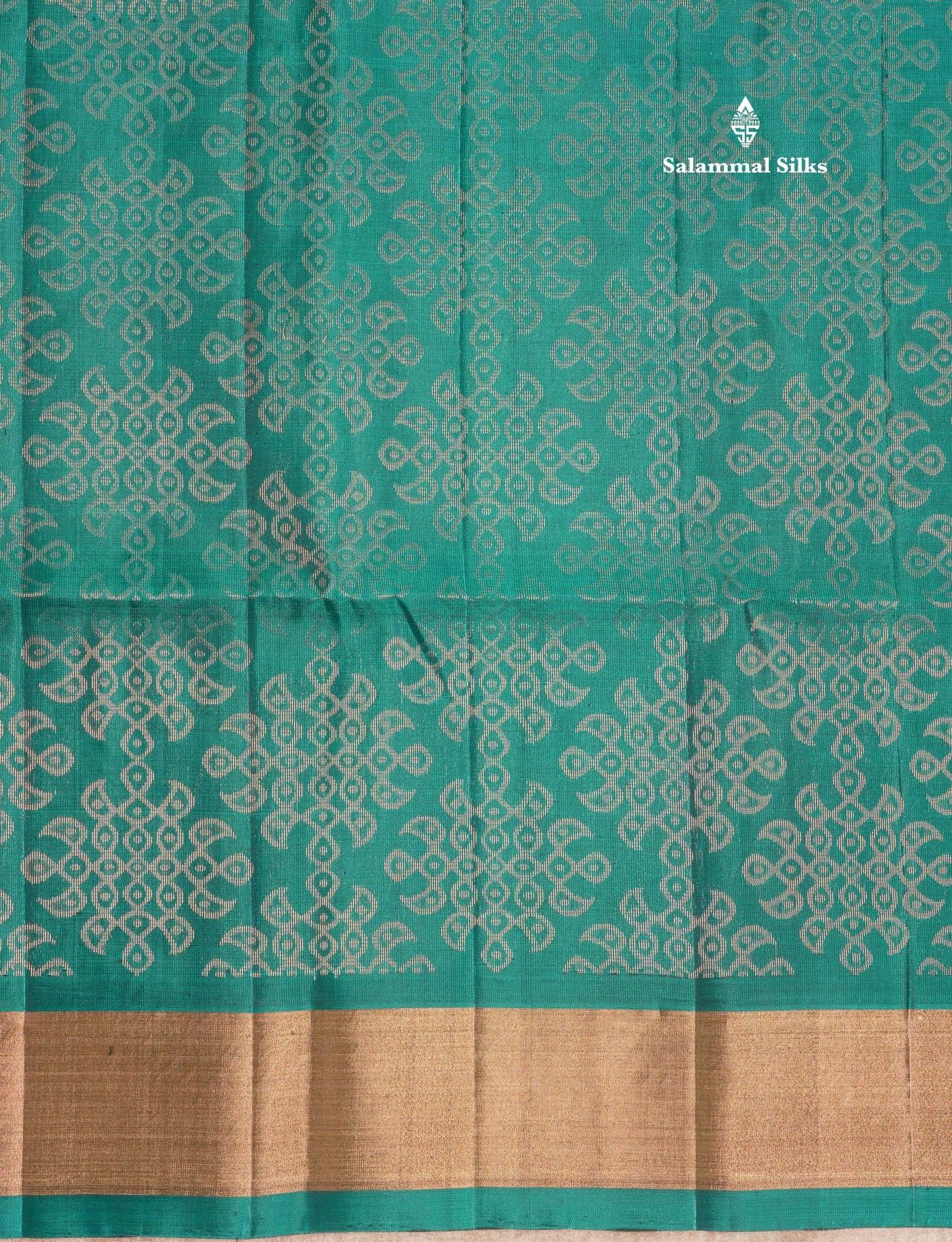 Maroon Kolam Design Kanjivaram Pure Soft Silk Saree With Gold Zari Border