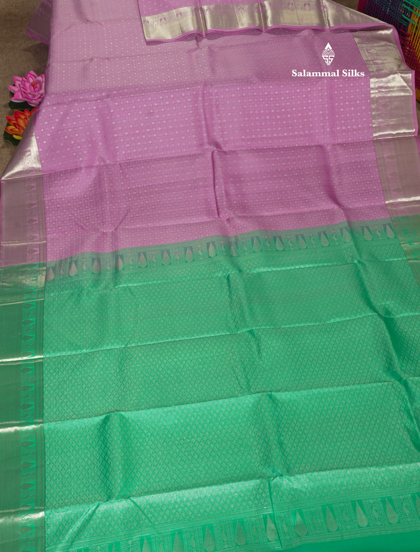 Lavender Small Checks Pure Kanjivaram Silk Saree With Silver Zari Border