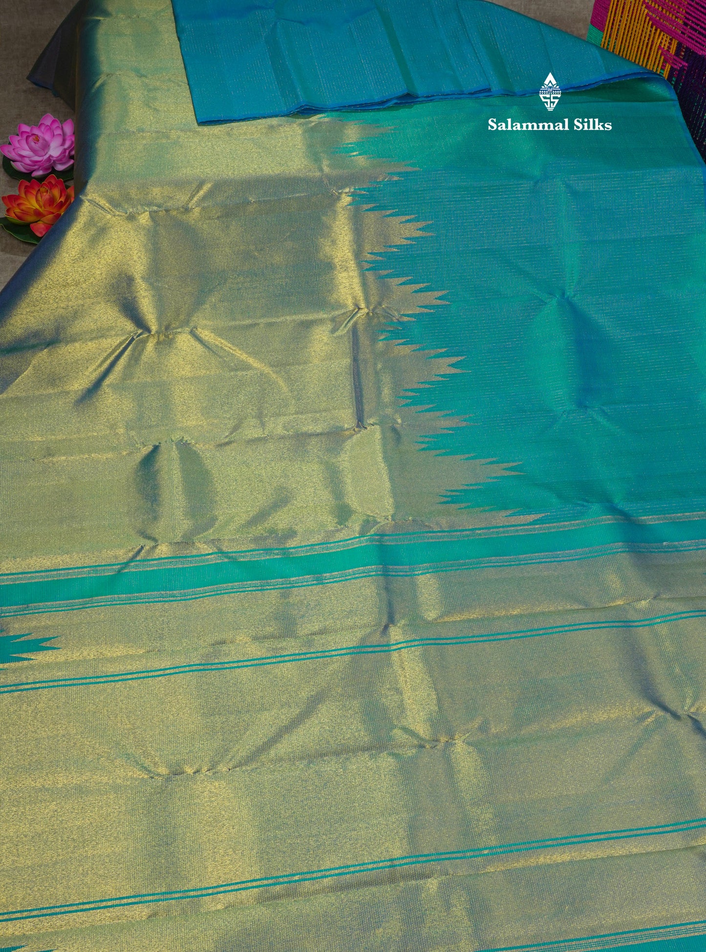 Peacock Blue Traditional Vairaoosi Checks Pure 8 Kol Kanjivaram Silk Saree With Rising Temple Border