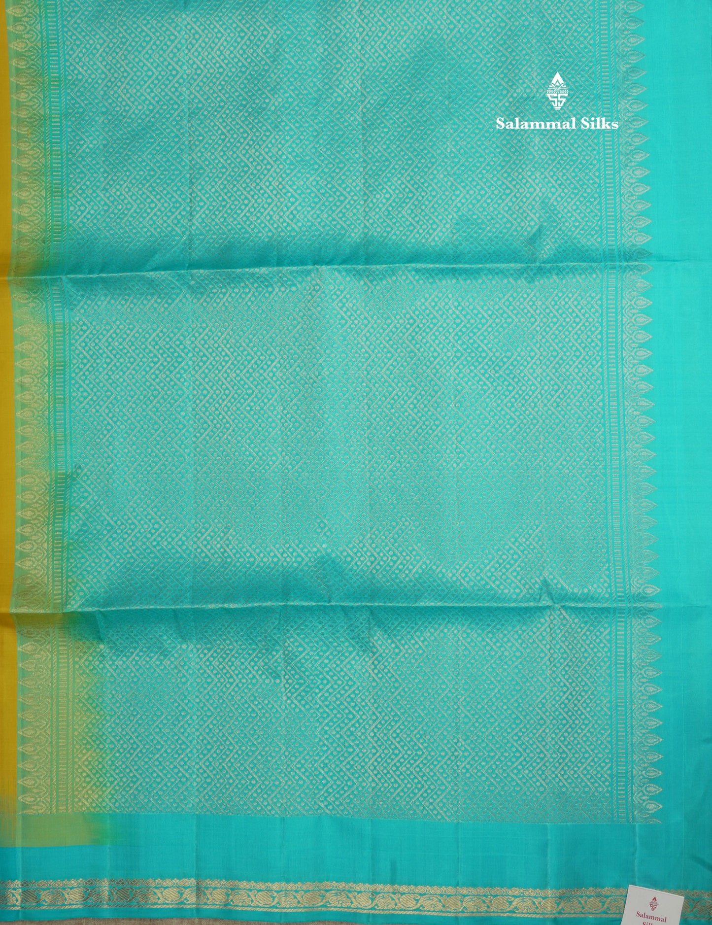 Half White Pure Kanjivaram Soft Silk Saree With Contrast Sky Blue Small Traditional Border
