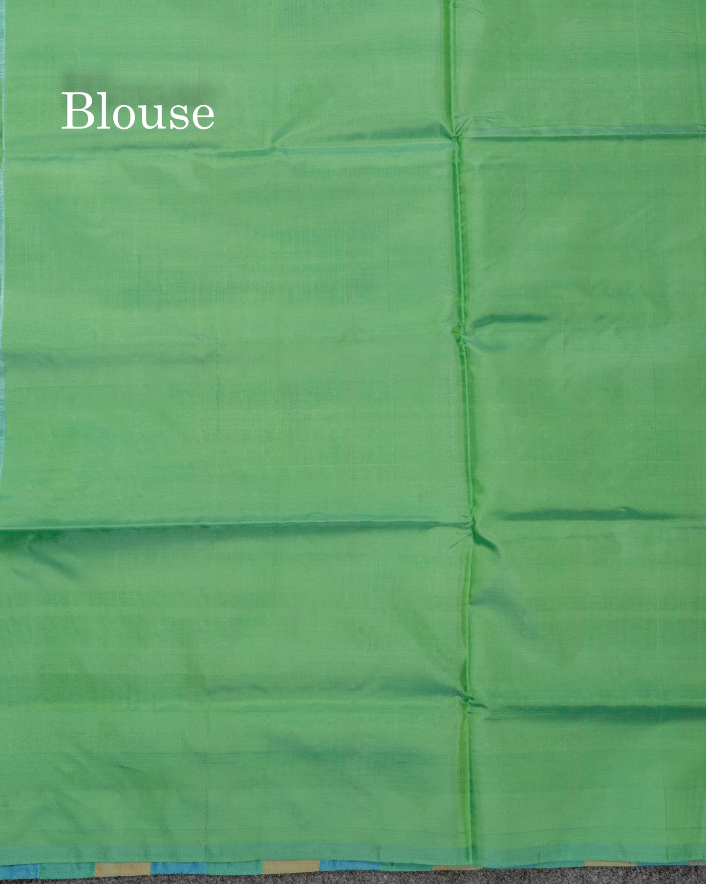 MultiColour Banana Pinth Saree (Vaazhainaar Pattu) With Contrast Dual Tone Light Lavender Blouse