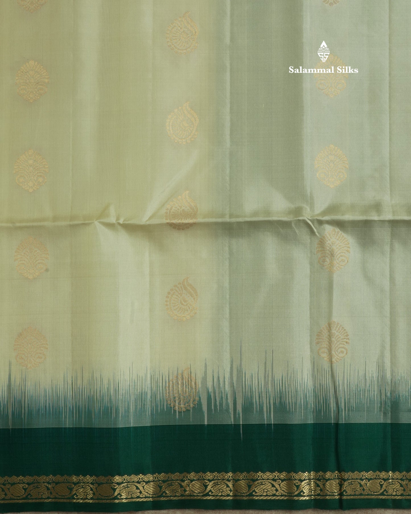 Half White Pure Kanjivaram Soft Silk Saree With Contrast Sky Blue Small Traditional Border